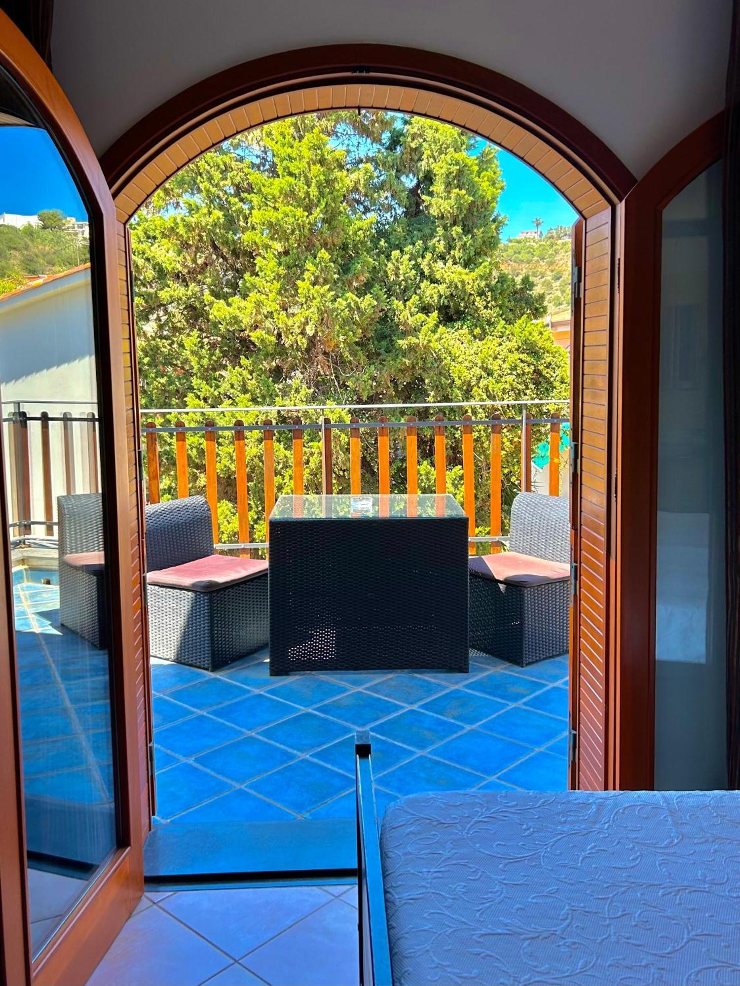 ميلاتسو B&B Villa Rodriguez المظهر الخارجي الصورة